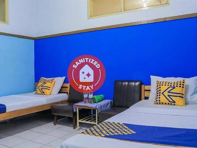 Oyo Life 1708 Hotel Budi Famili 1 Syariah Ciamis Экстерьер фото