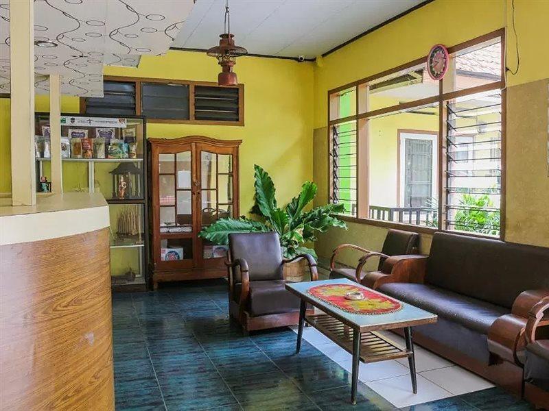 Oyo Life 1708 Hotel Budi Famili 1 Syariah Ciamis Экстерьер фото