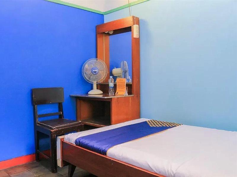 Oyo Life 1708 Hotel Budi Famili 1 Syariah Ciamis Экстерьер фото