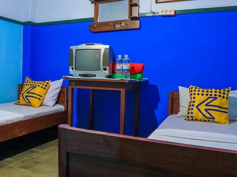 Oyo Life 1708 Hotel Budi Famili 1 Syariah Ciamis Экстерьер фото