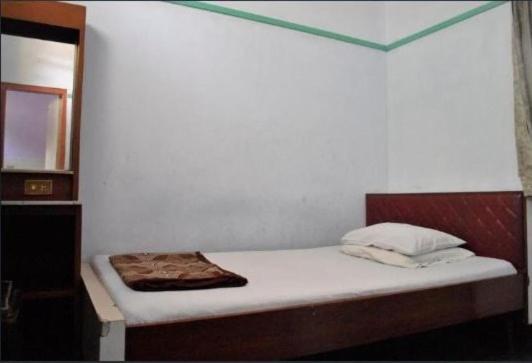 Oyo Life 1708 Hotel Budi Famili 1 Syariah Ciamis Экстерьер фото