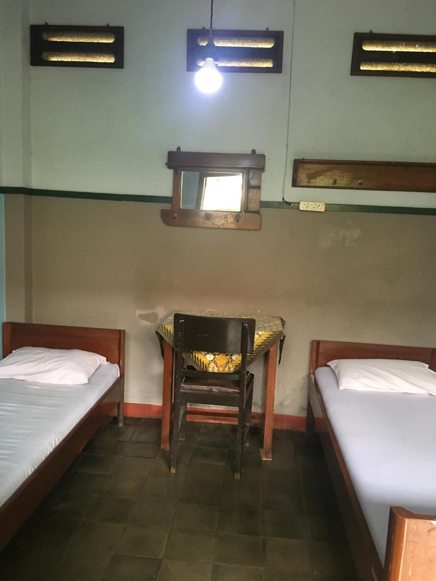 Oyo Life 1708 Hotel Budi Famili 1 Syariah Ciamis Экстерьер фото